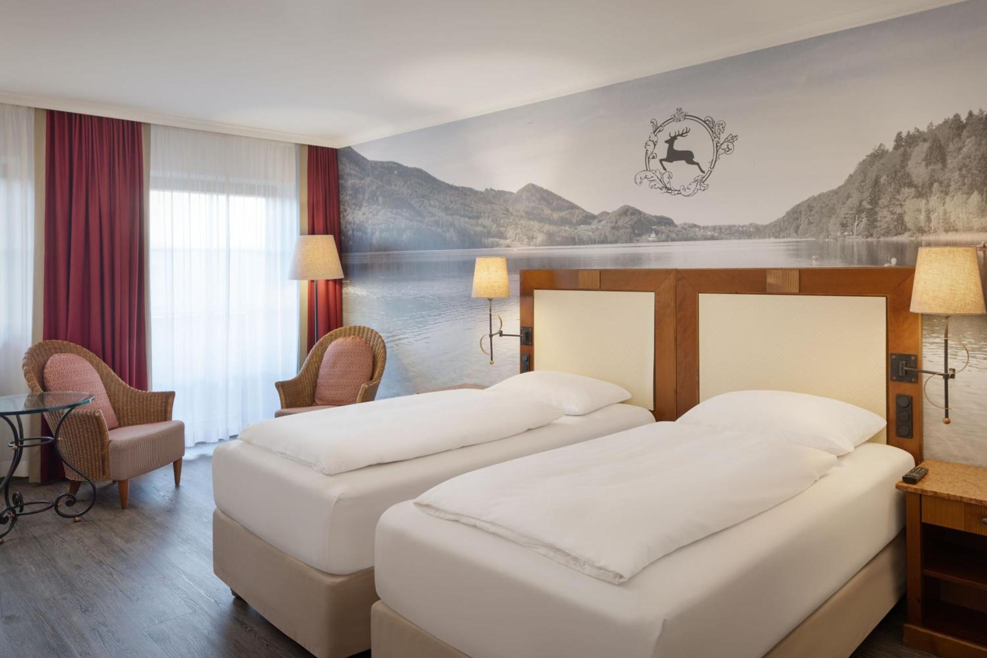 Arabella Jagdhof Resort Am Fuschlsee, A Tribute Portfolio Hotel Hof bei Salzburg Exterior foto