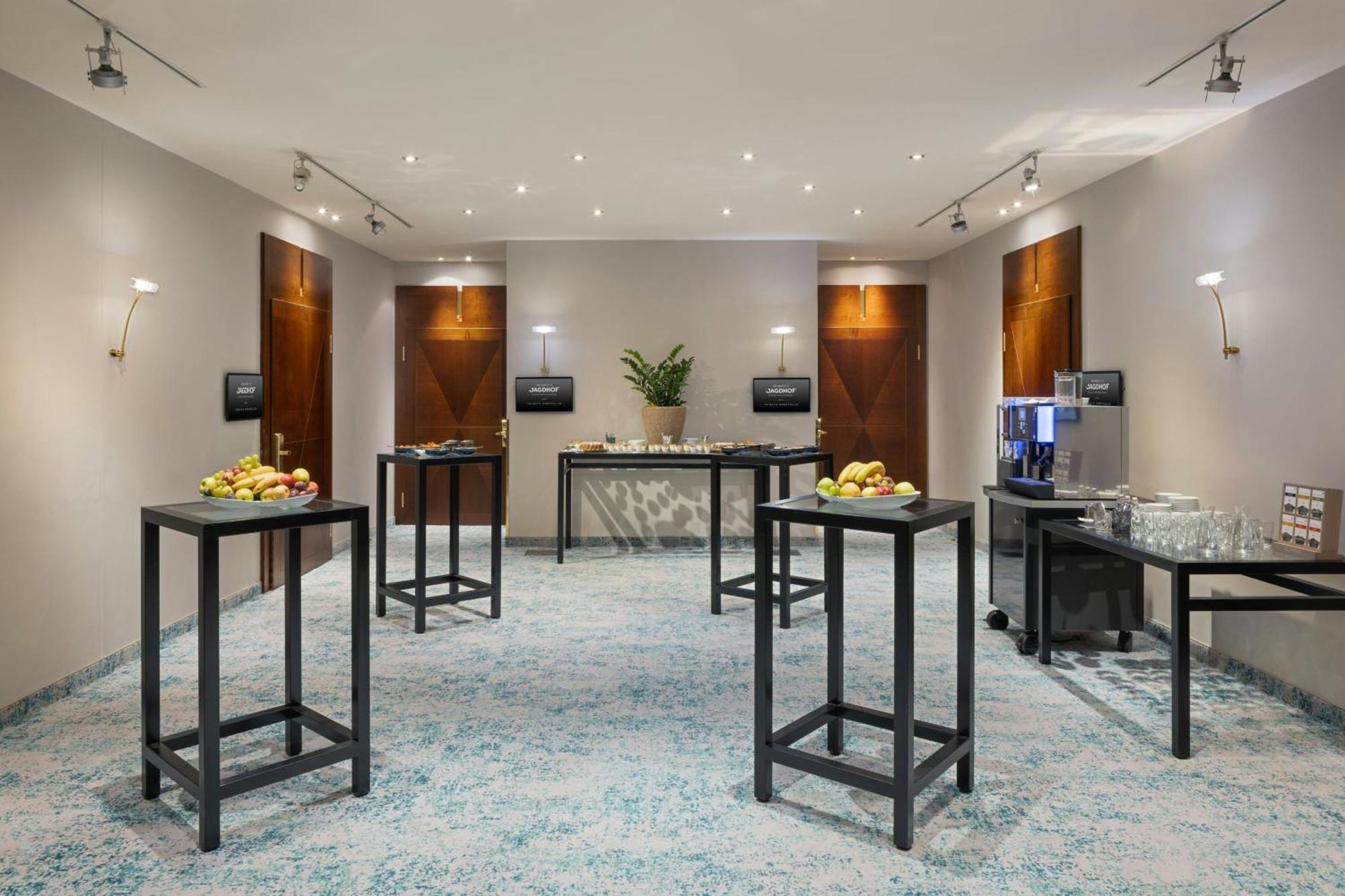 Arabella Jagdhof Resort Am Fuschlsee, A Tribute Portfolio Hotel Hof bei Salzburg Exterior foto