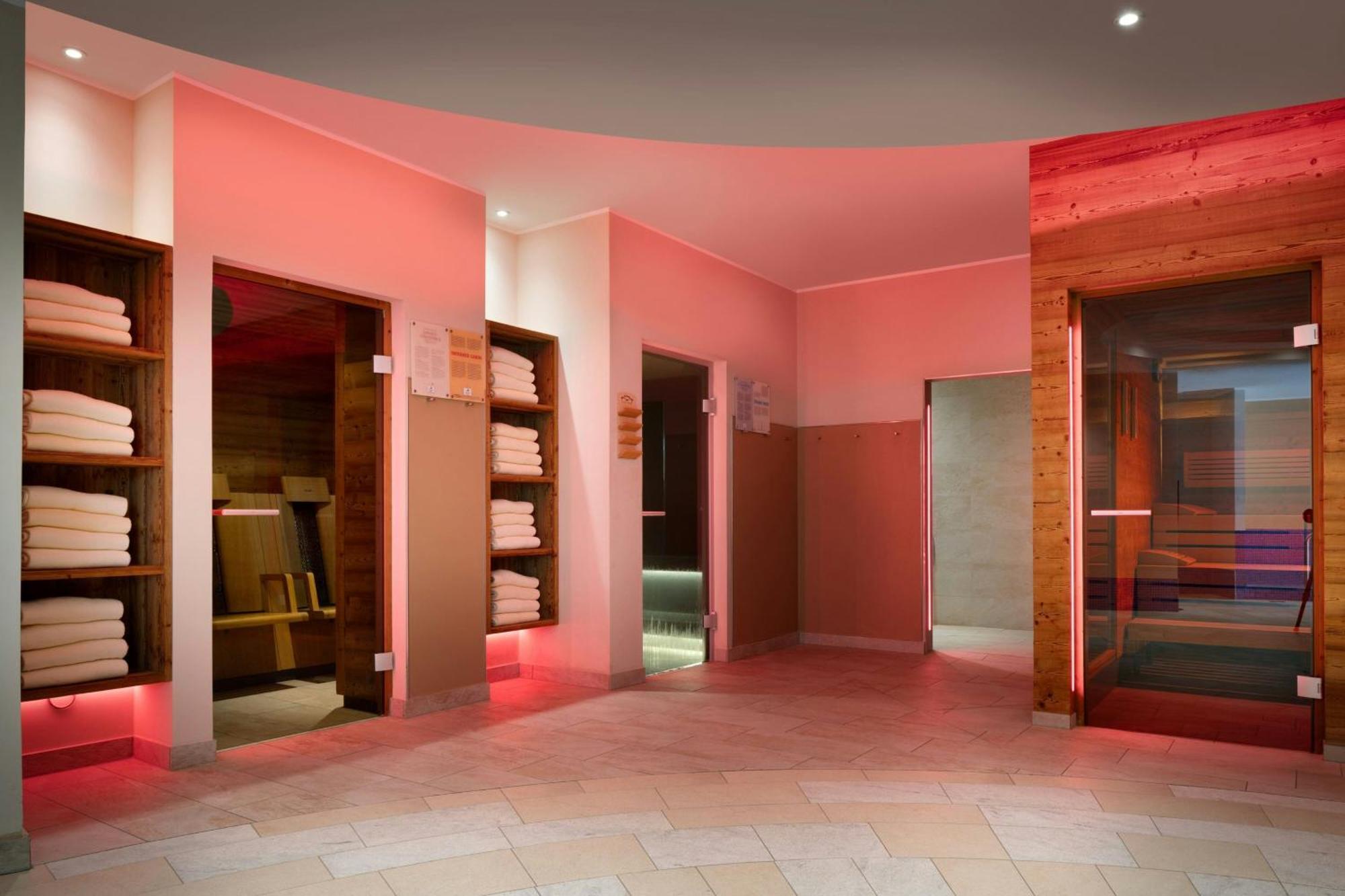 Arabella Jagdhof Resort Am Fuschlsee, A Tribute Portfolio Hotel Hof bei Salzburg Exterior foto